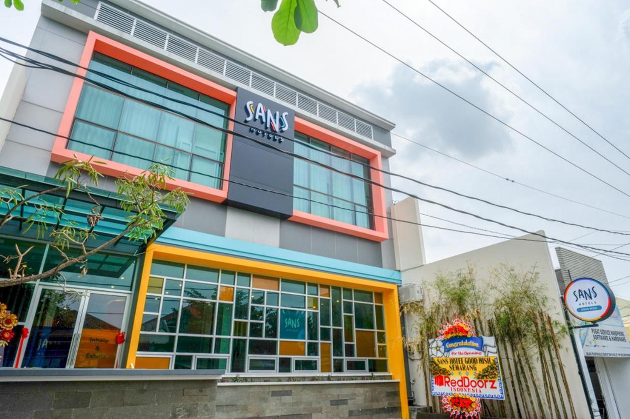 Sans Hotel Good Wish Semarang Jomblang Ngoại thất bức ảnh