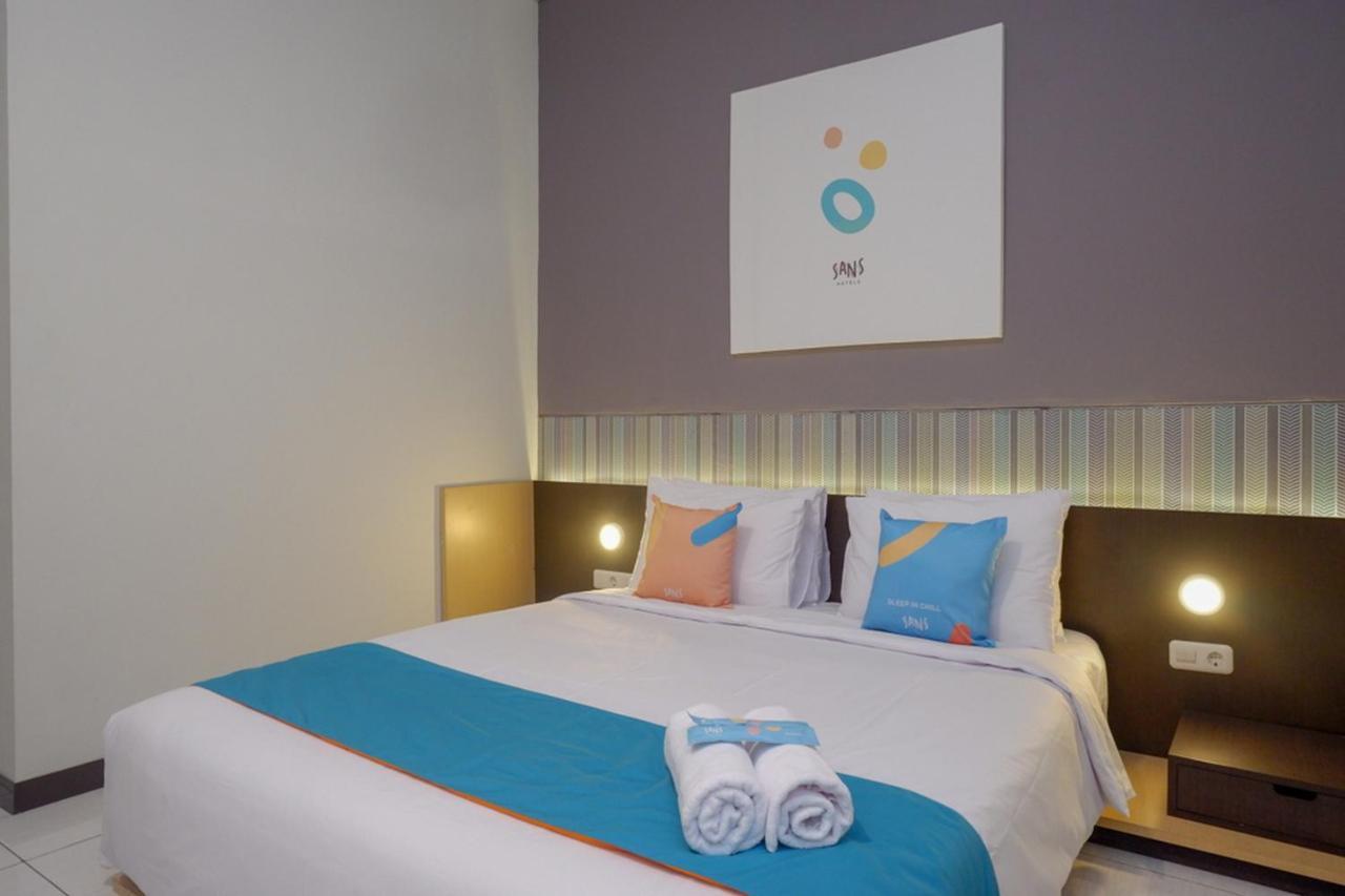 Sans Hotel Good Wish Semarang Jomblang Ngoại thất bức ảnh
