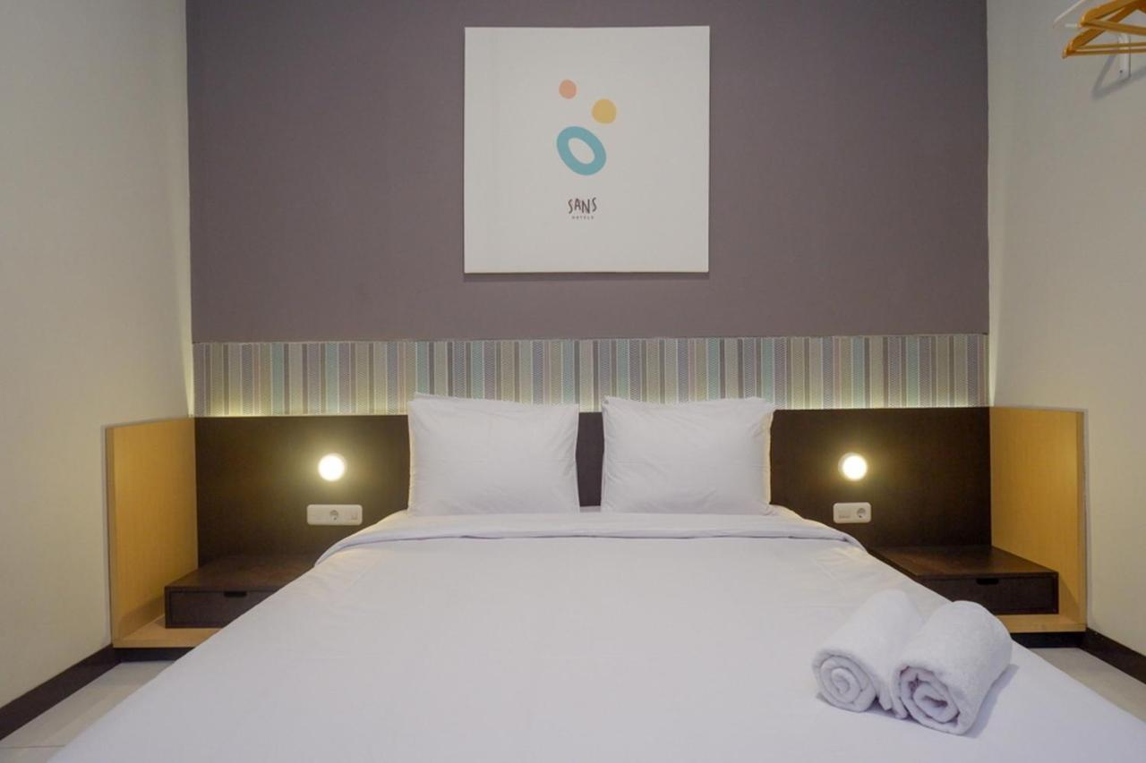 Sans Hotel Good Wish Semarang Jomblang Ngoại thất bức ảnh