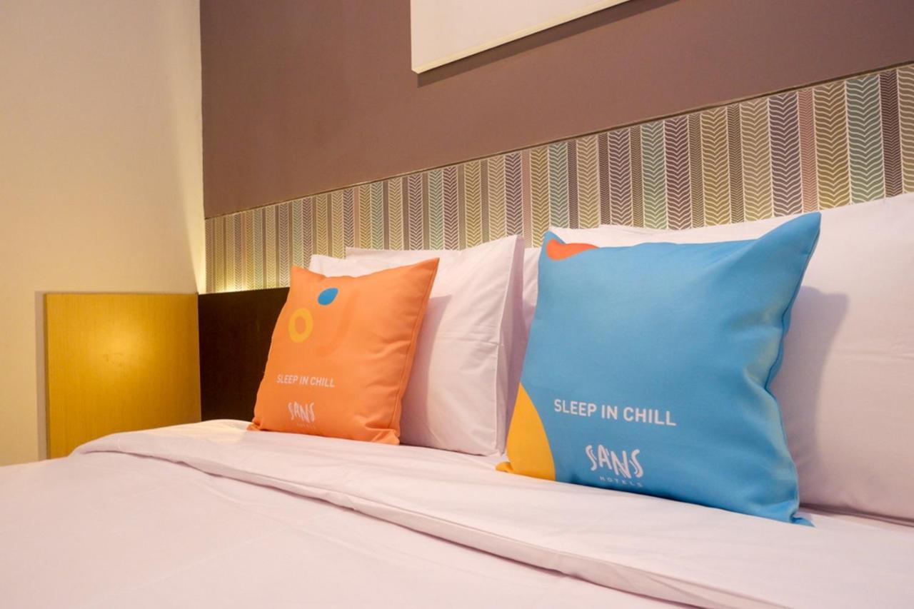 Sans Hotel Good Wish Semarang Jomblang Ngoại thất bức ảnh